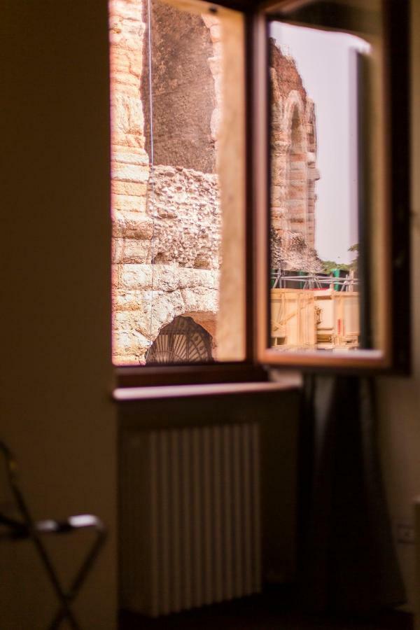 Arena Dreams Apartment Verona Buitenkant foto